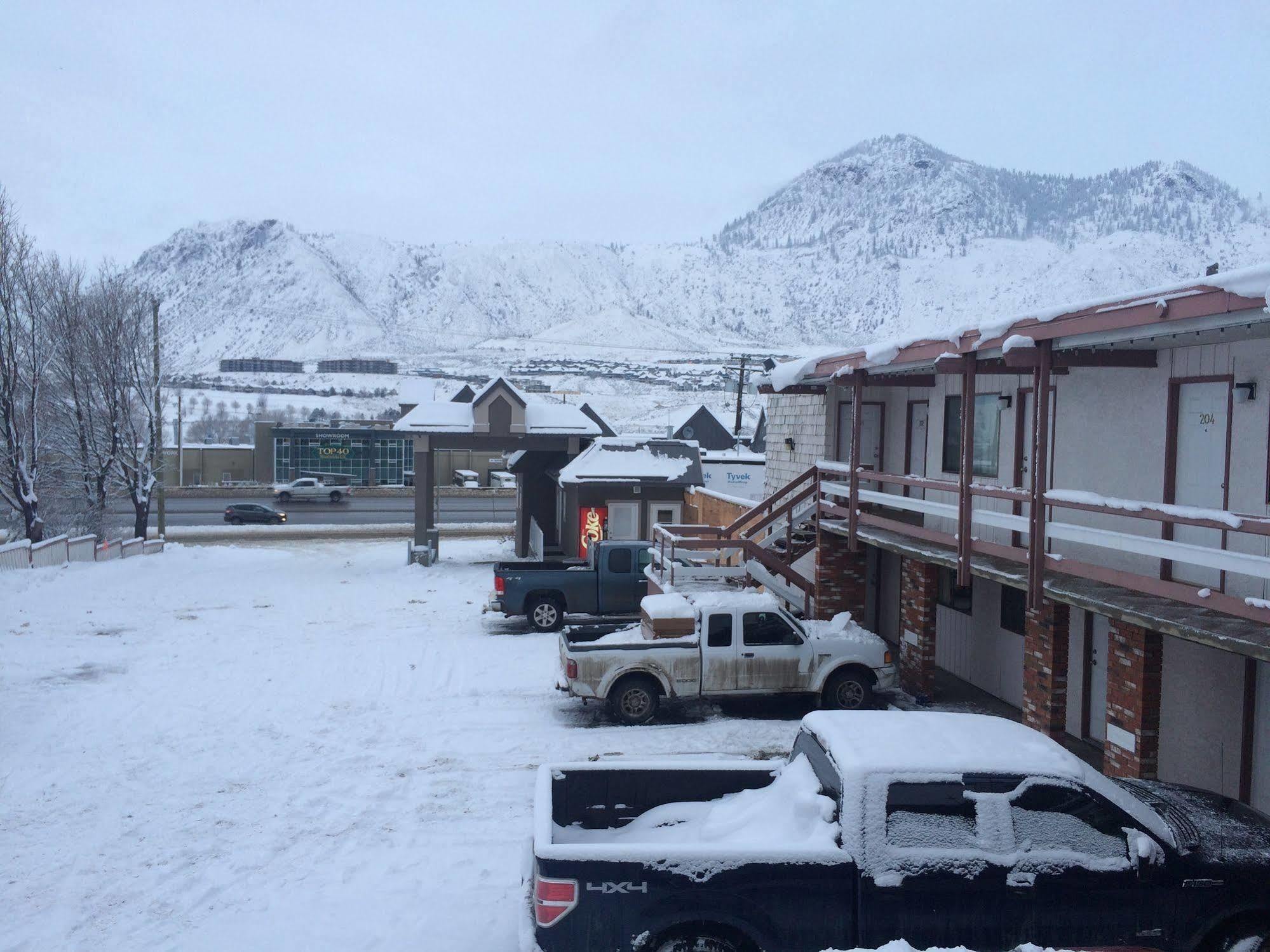 Rider'S Inn Kamloops Ngoại thất bức ảnh